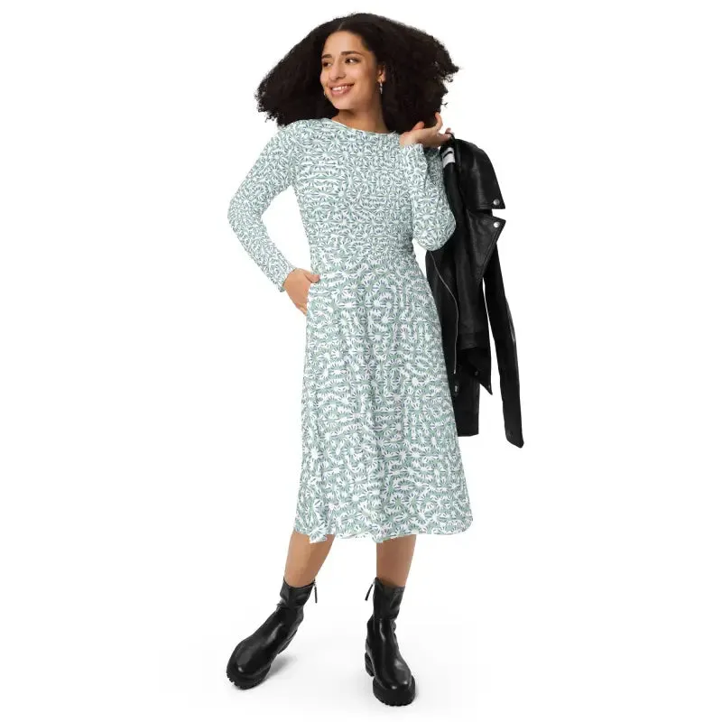 Bold Long Sleeve Midi Dress for Trendsetting Looks