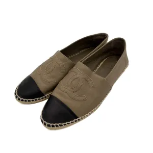 Cap-Toe Flap Leather Flat Shoes 40 Beige