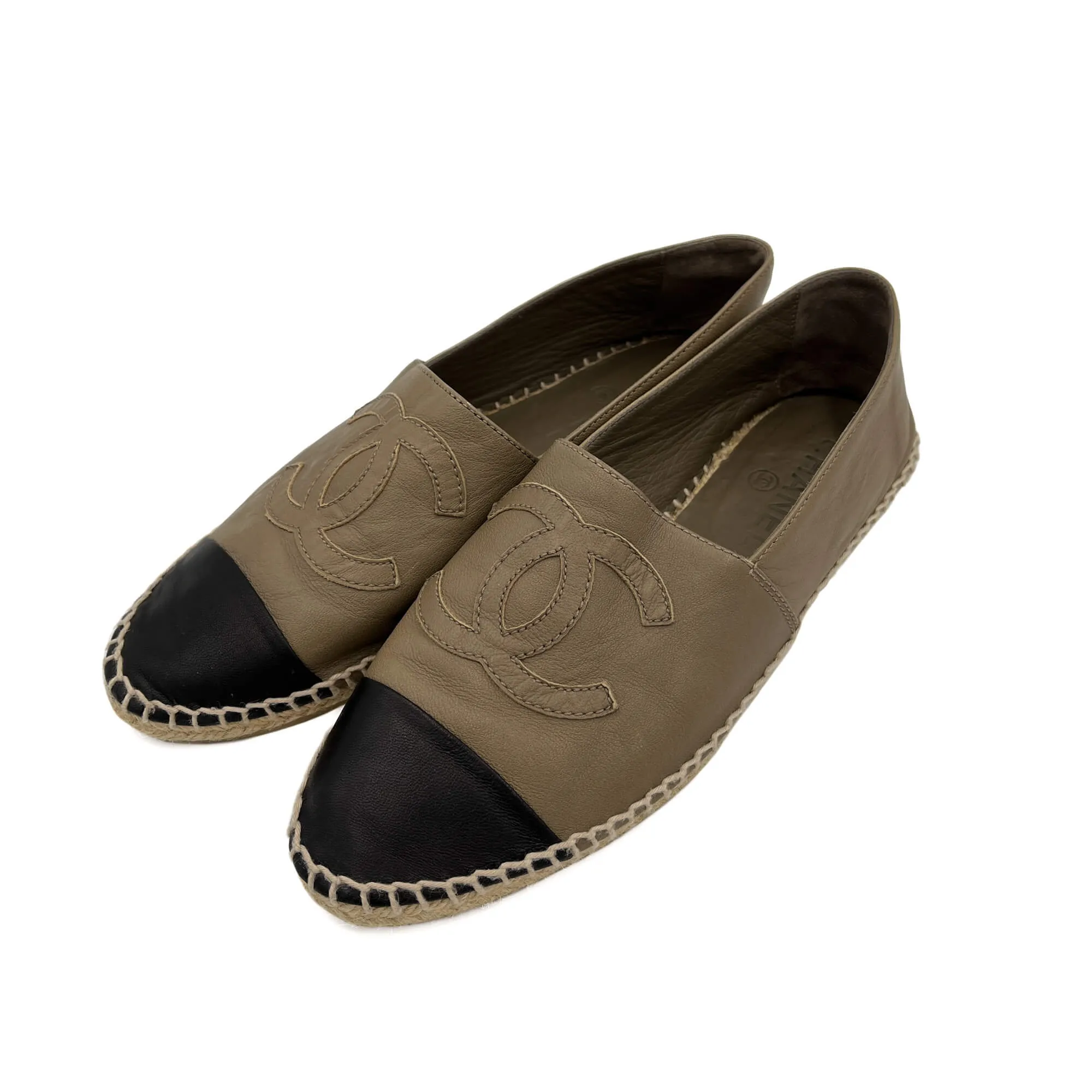 Cap-Toe Flap Leather Flat Shoes 40 Beige