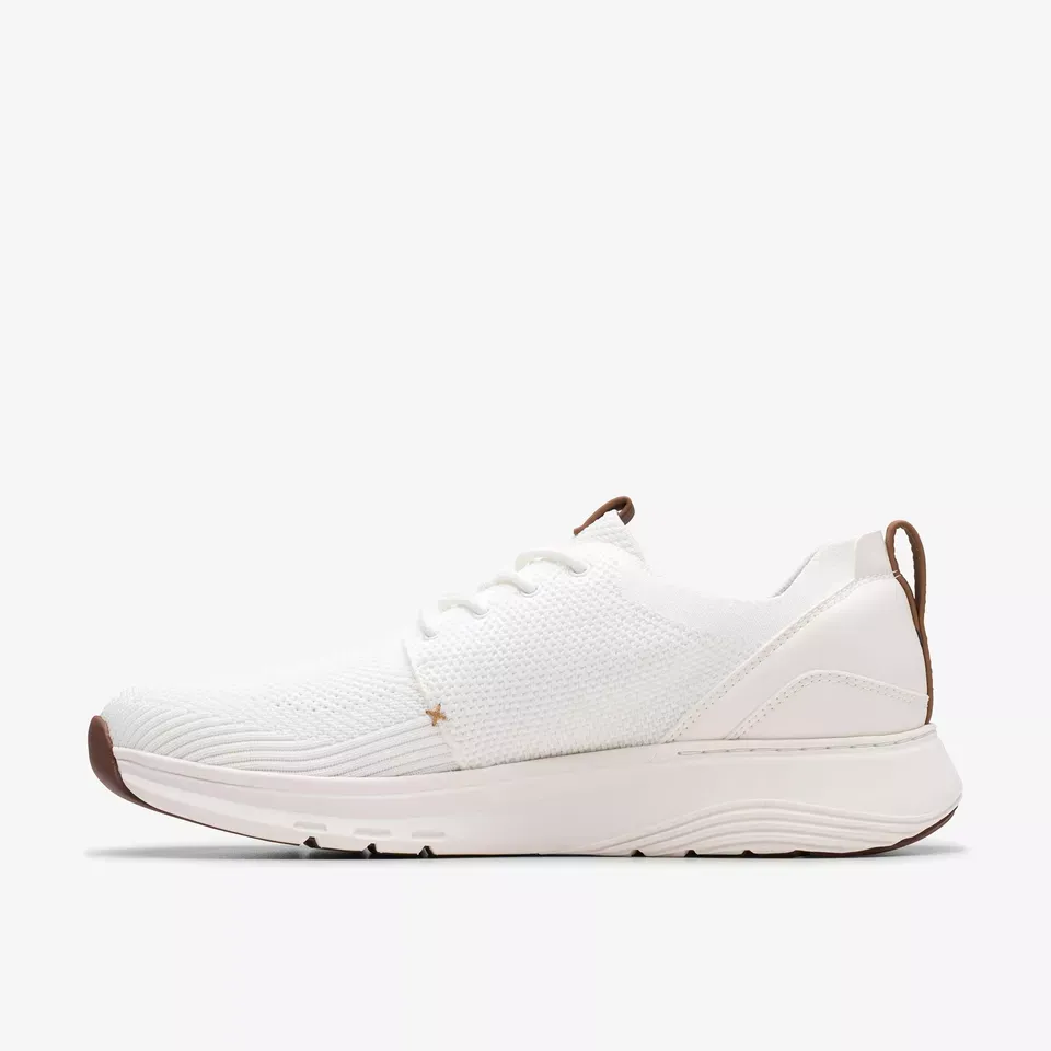 Clarks Men's Motion Trek MX White 26181985