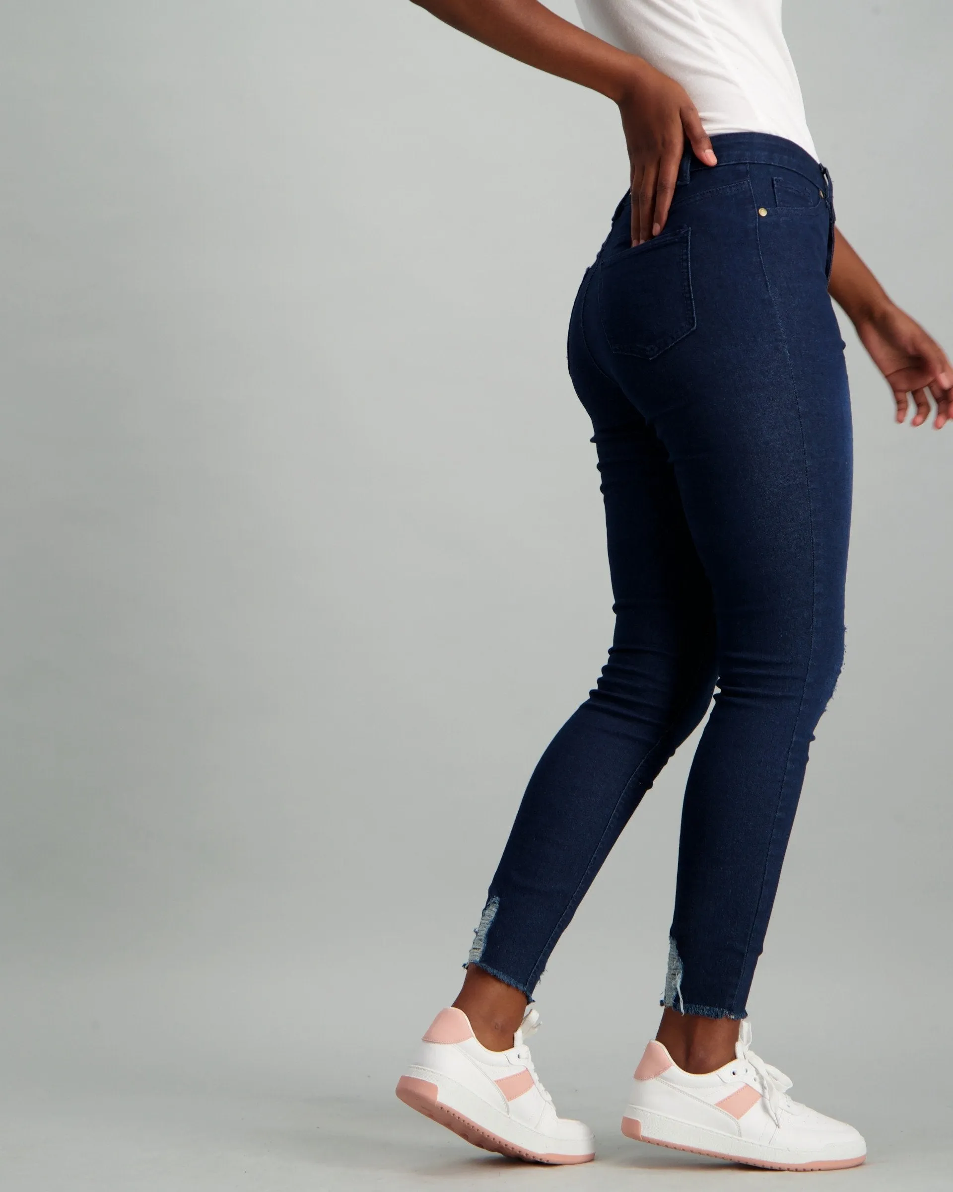 Ladies Dark Wash Ink Frayed Hem Skinny Denim Jean