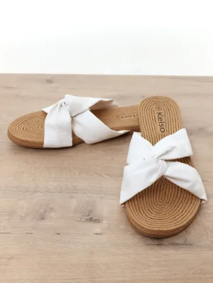 Ladies Moulded Soft Interlinked Mule Sandal - White