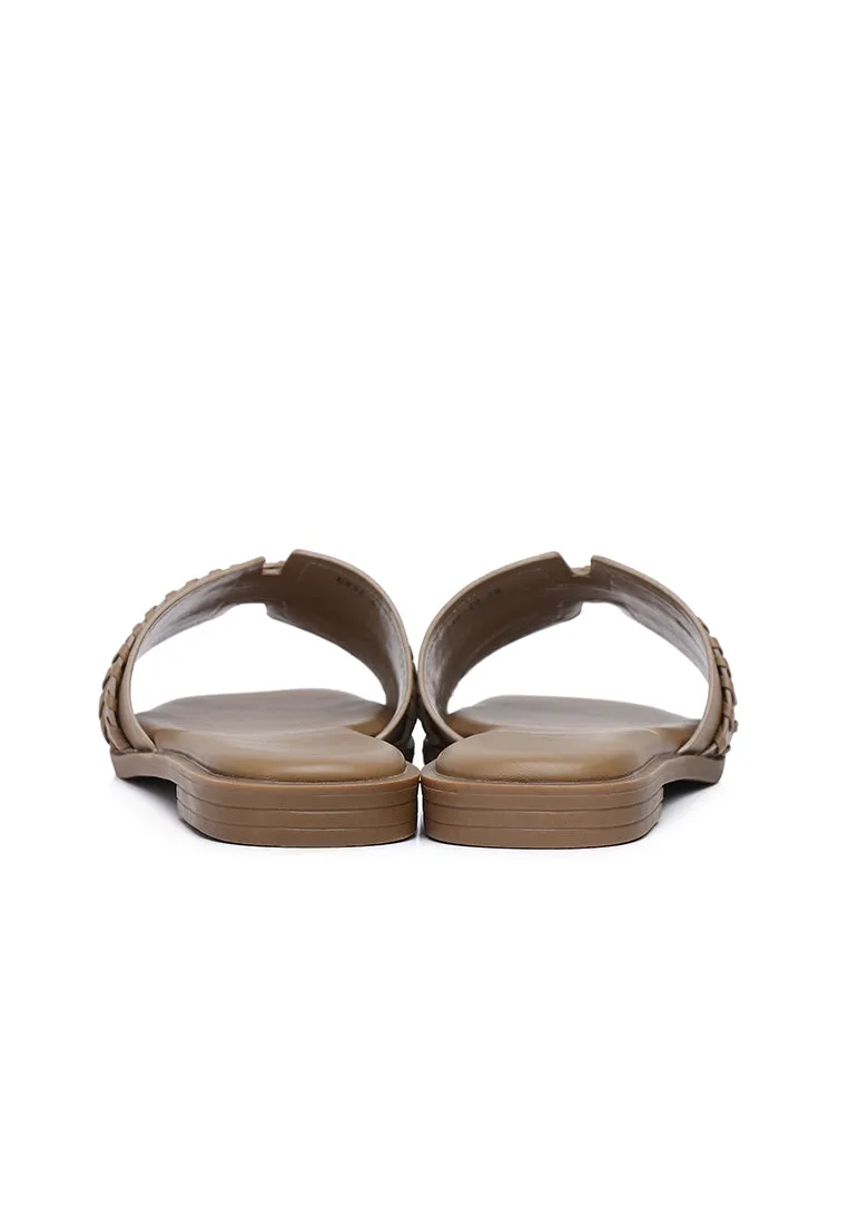 Maena Sandals (Brown)