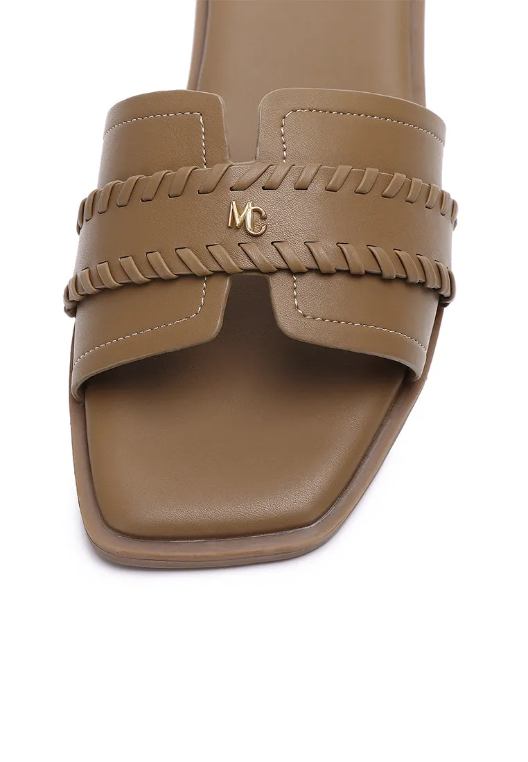 Maena Sandals (Brown)