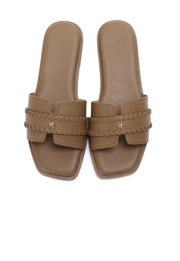 Maena Sandals (Brown)