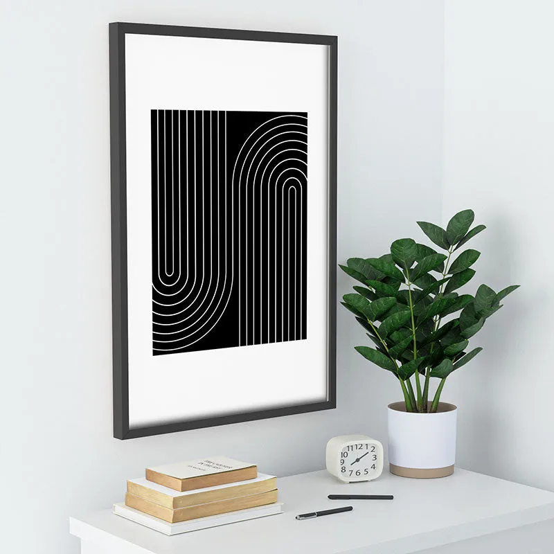 Minimal Line Curvature Black Recessed Framing Rectangle
