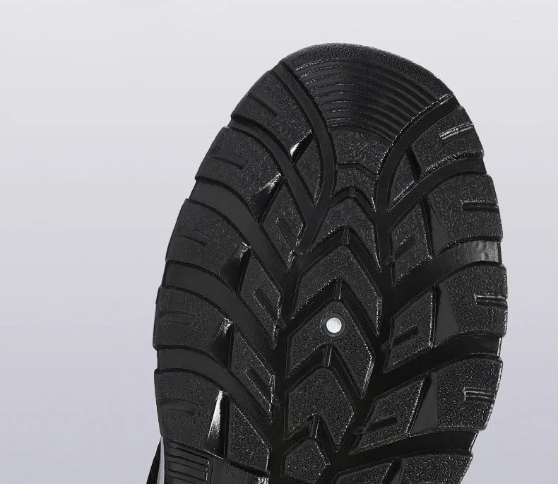 Minimalist Outdoor Moccasins for Men in Soft Canvas