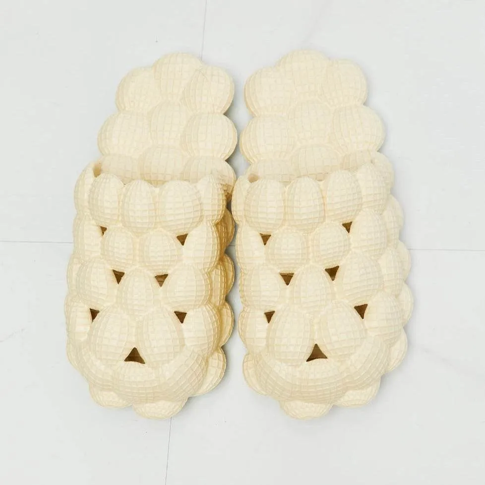 NOOK JOI Laid Back Bubble Slides in Khaki