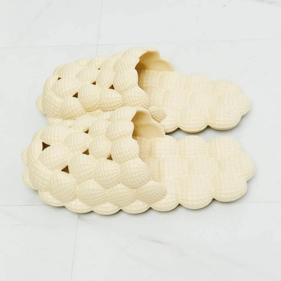 NOOK JOI Laid Back Bubble Slides in Khaki