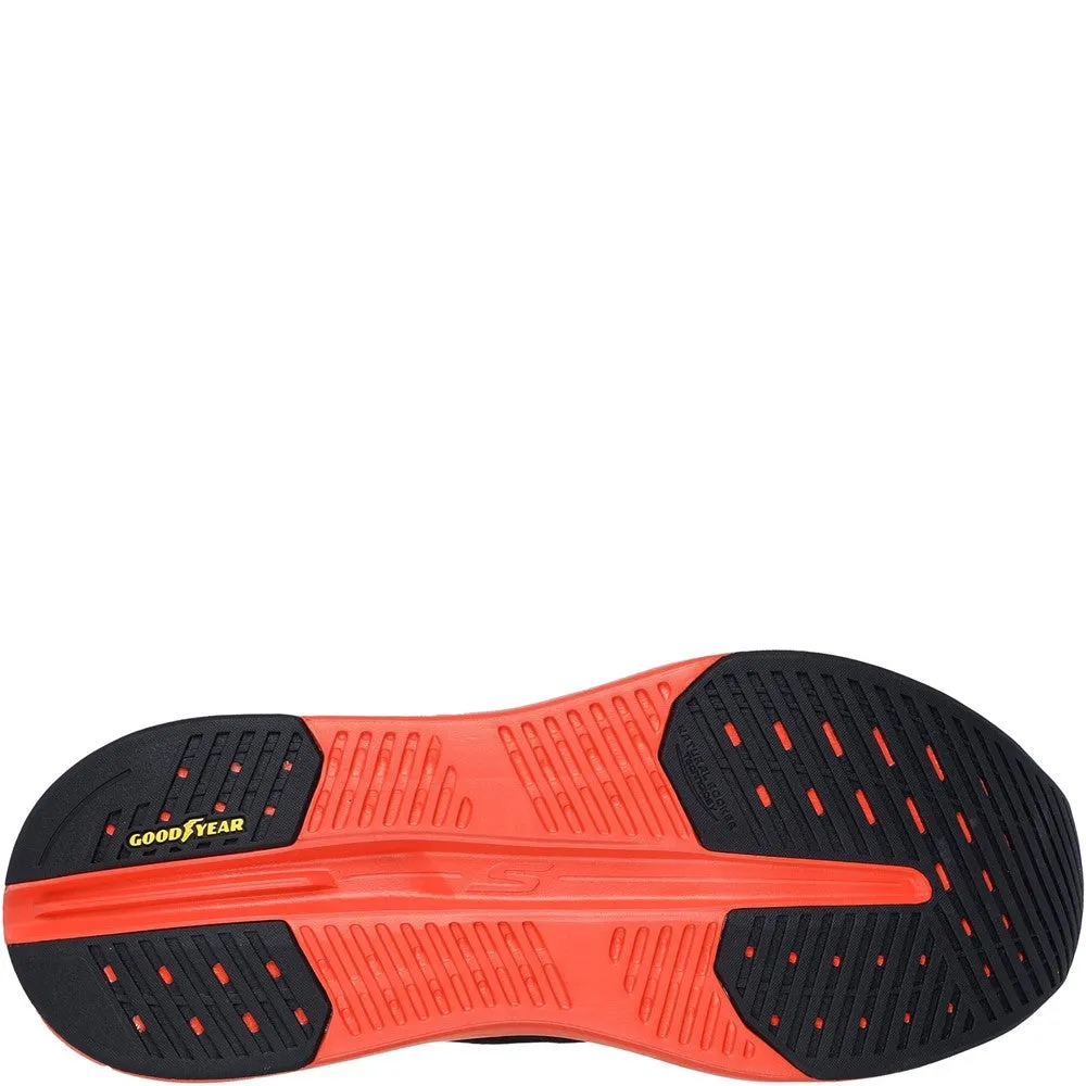 Skechers Max Cushioning Glide-Step Trainer